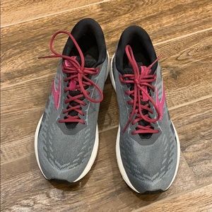 Brooks Ravenna Running Shoes Size 11